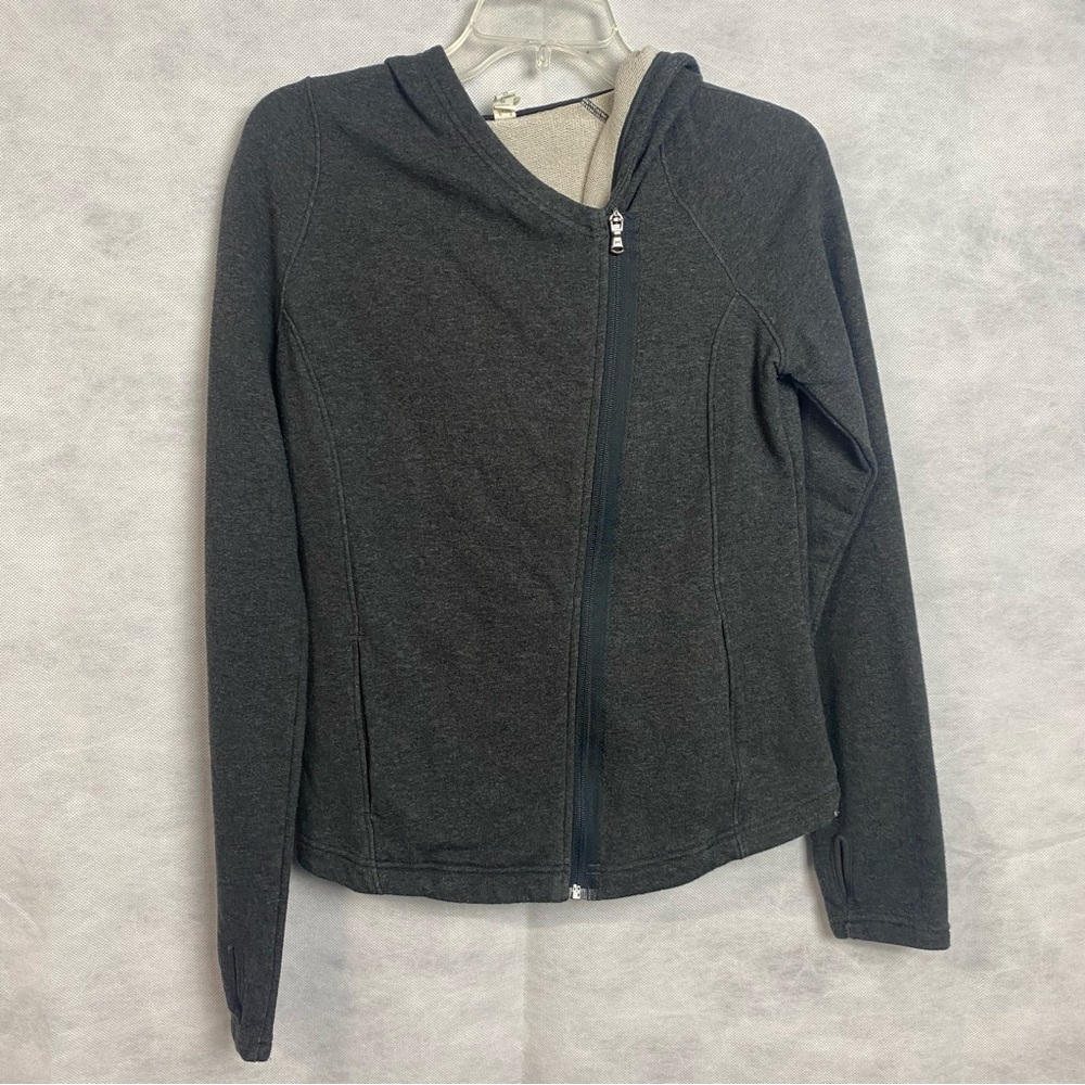 Under Armour Women's Jacket Small Gray Asymmetrical Full Zip Hood  Athletic Flaw